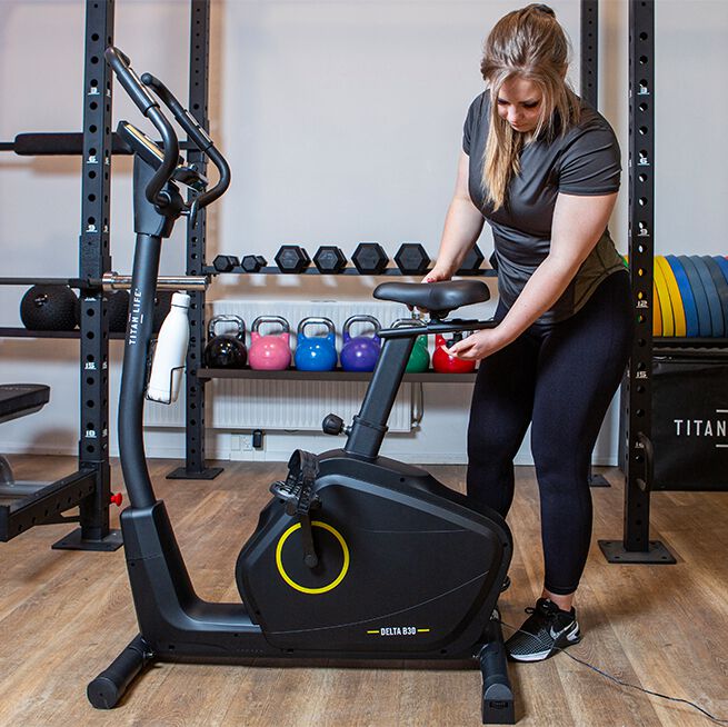 Delta-kuntopyörä B30