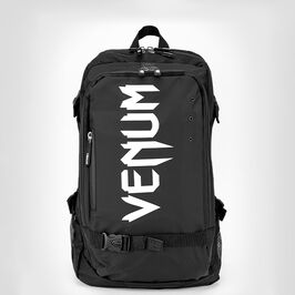 Venum Challenger Pro Evo BackPack, Black/White  Challenger Pro Evo Reppu 22,5 L Musta/Valkoinen
