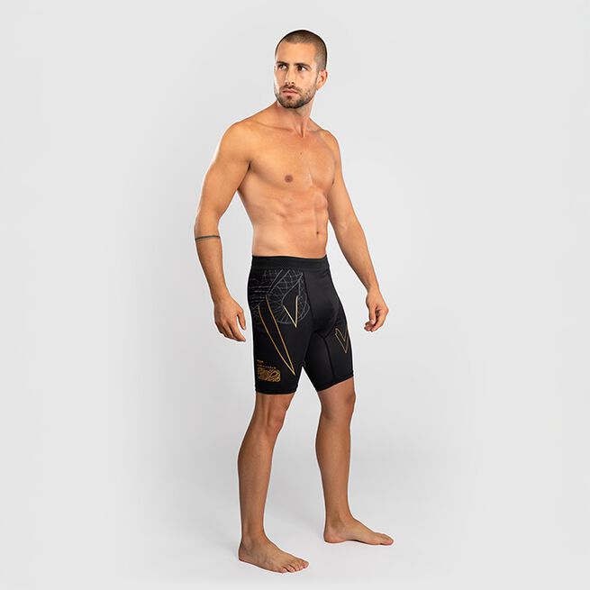 Serpenti Vale Tudo-Shortsit Musta Hopea Kulta