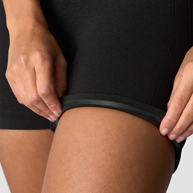 Soft Seamless Shorts Musta