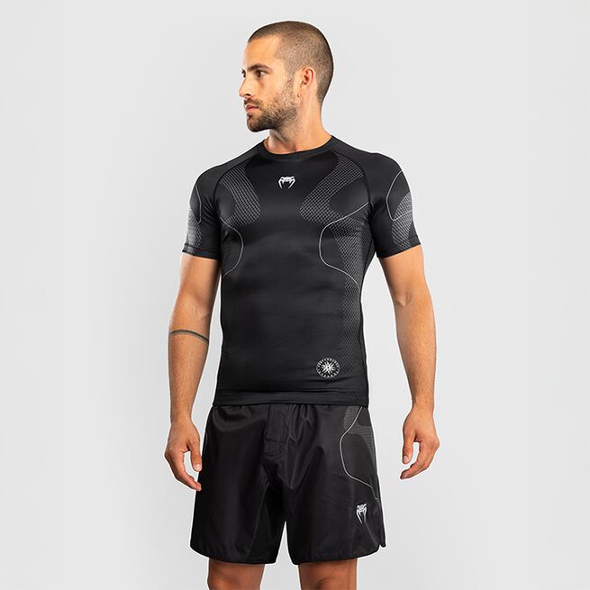 Nexus Rashguard Lyhythihainen Musta Hopea