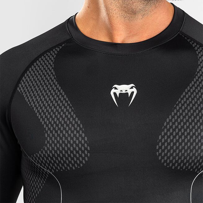 Nexus Rashguard Pitkähihainen Musta Hopea