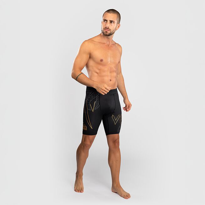 Serpenti Vale Tudo-Shortsit Musta Hopea Kulta