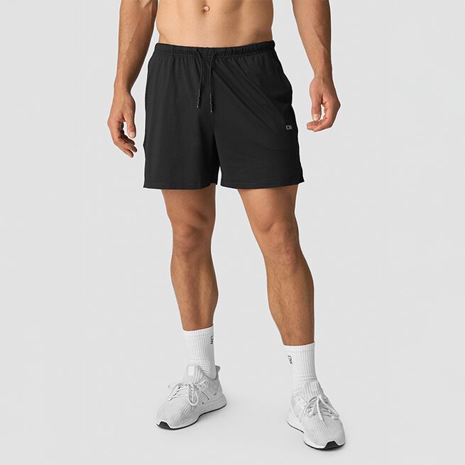 Stride Shorts Musta