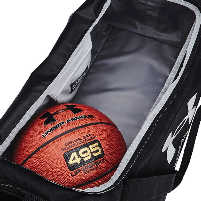 UA Undeniable 5.0 Duffel Medium Gym Bag Musta