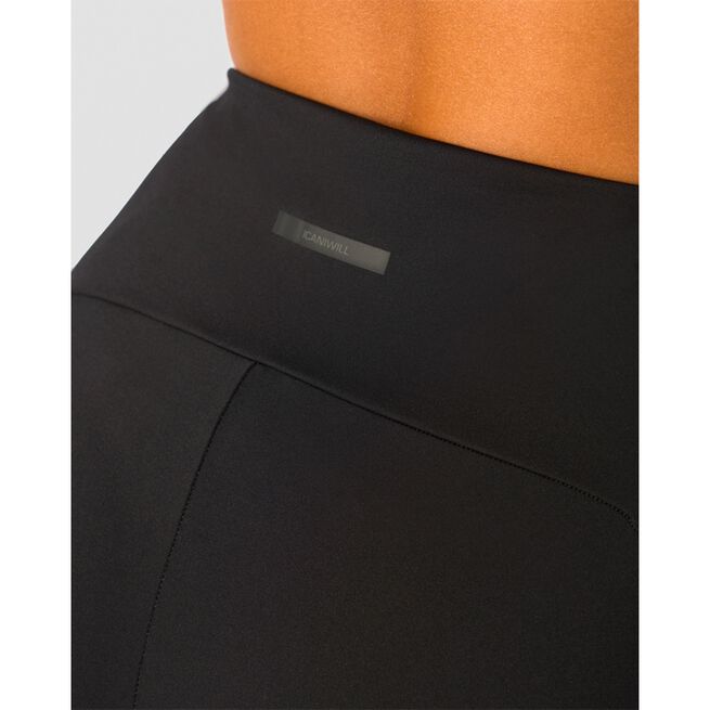 ICANIWILL Charge Biker Shorts Wmn