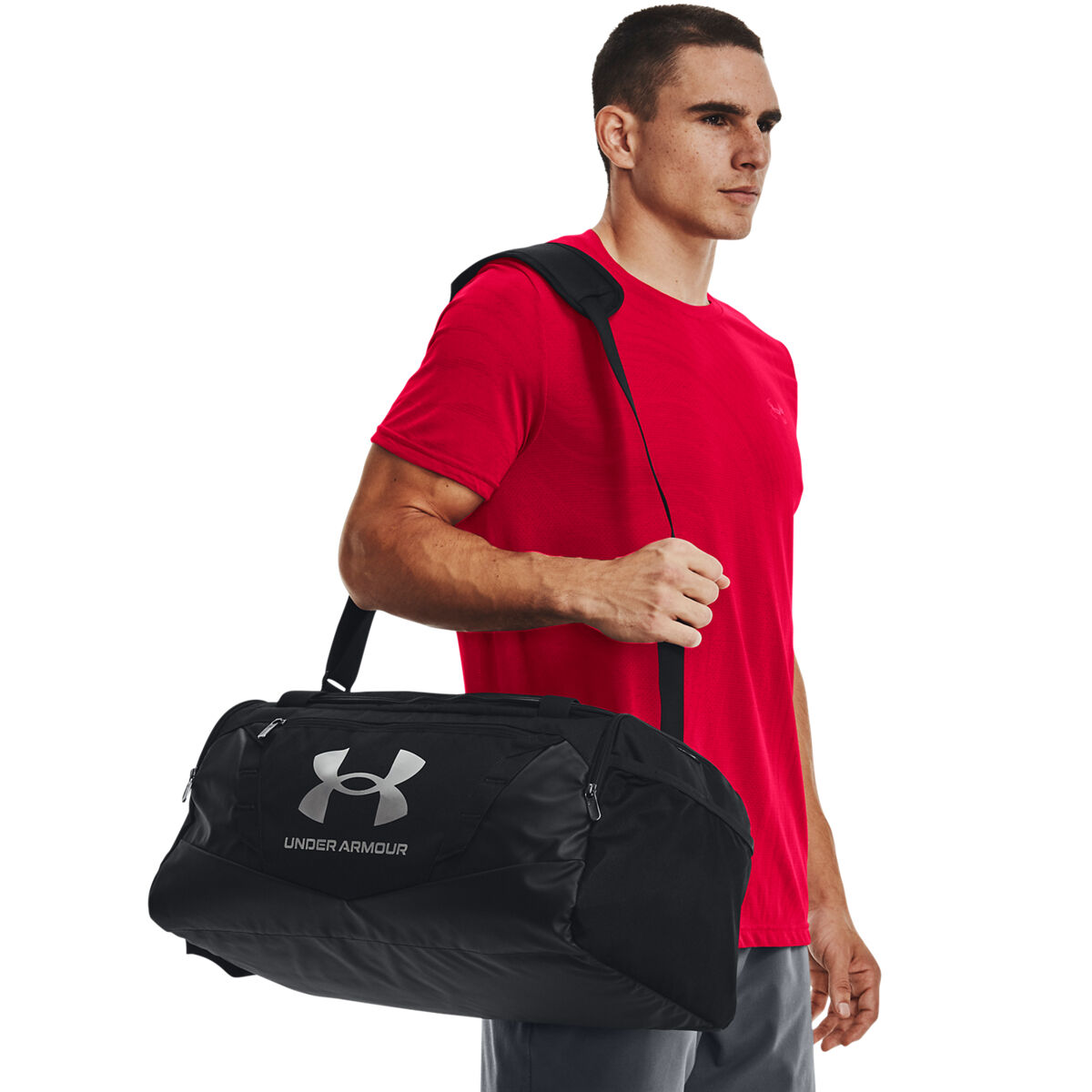 Undeniable 5.0 Duffle SM Duffelbag Musta