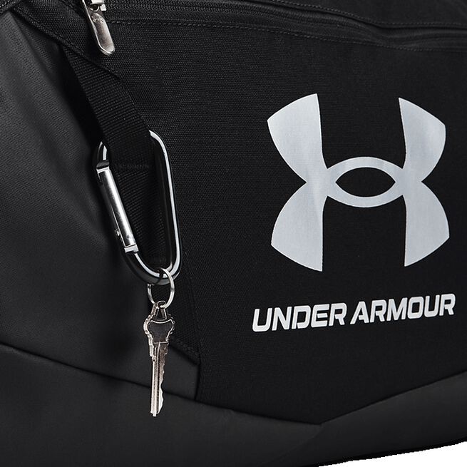 UA Undeniable 5.0 Duffel Medium Gym Bag Musta