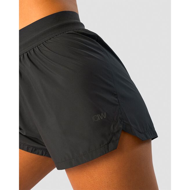 ICANIWILL Charge Shorts Wmn