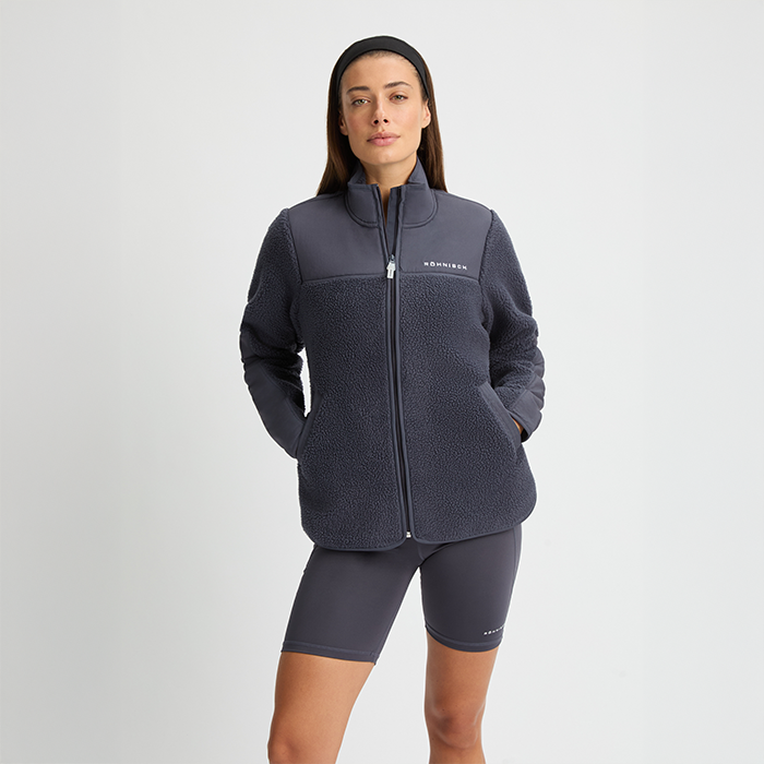 Phoebe Piletakki Liila