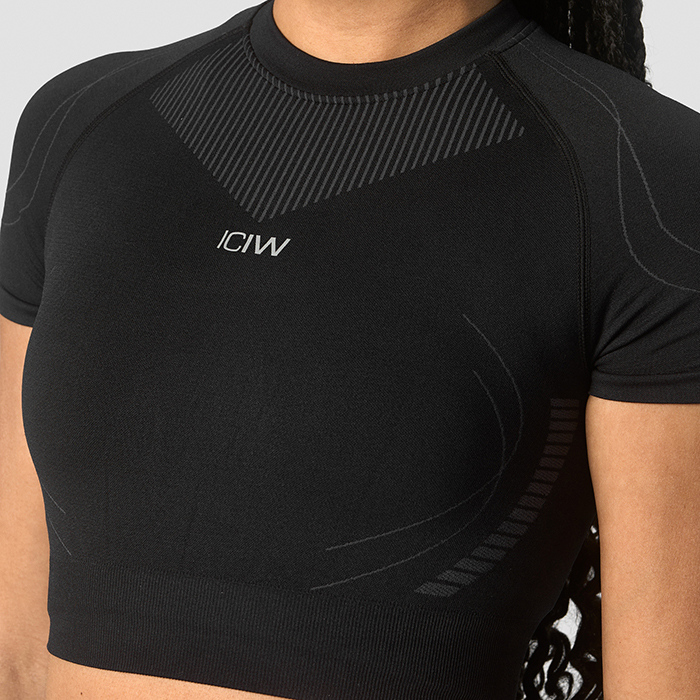 Ultra Seamless Cropped T-paita Naiset, Musta