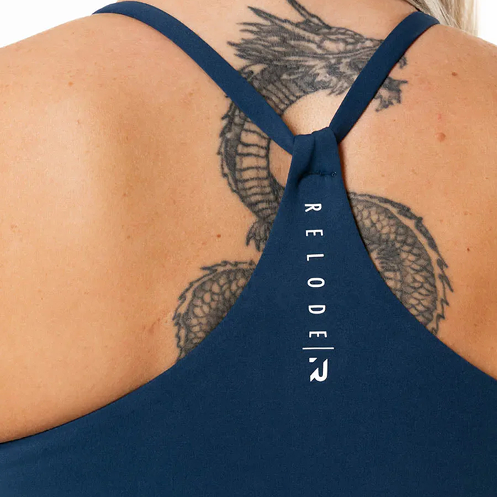 Core Singlet Tummansininen
