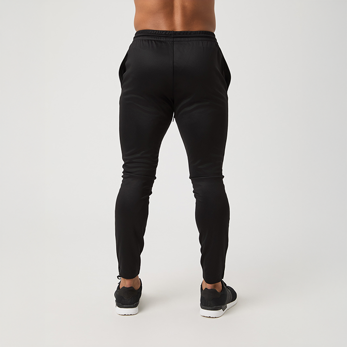 Essential Active Pants Musta
