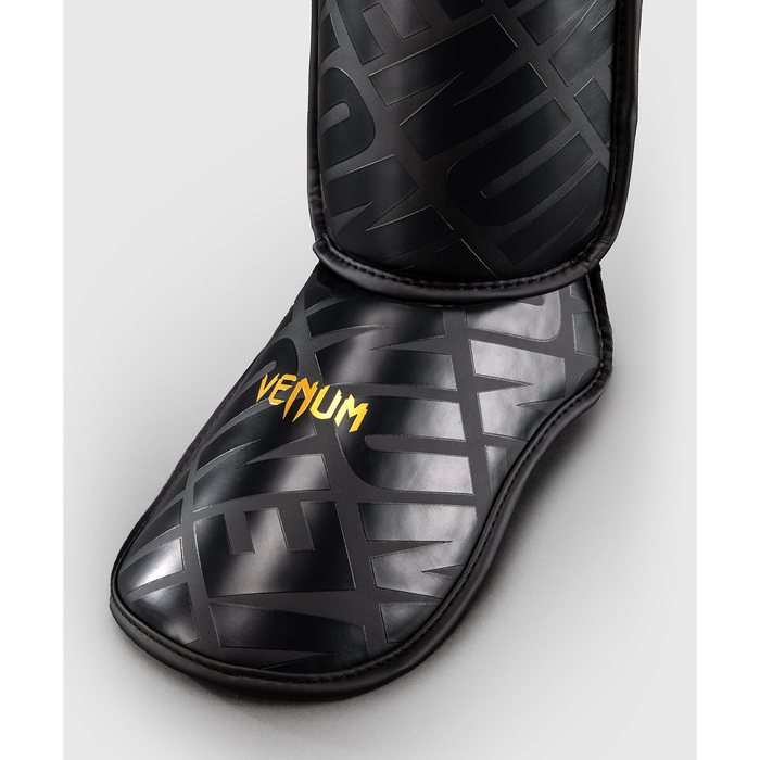 Venum CONTENDER 1.5 XT 3D s&auml;&auml;risuojat Musta/Kulta