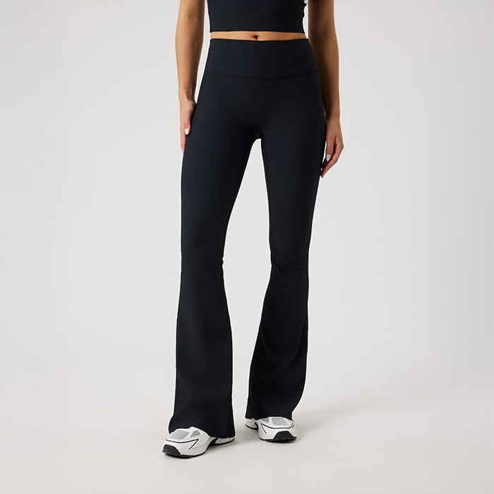Studio Ribbed Flare Trikoot Musta