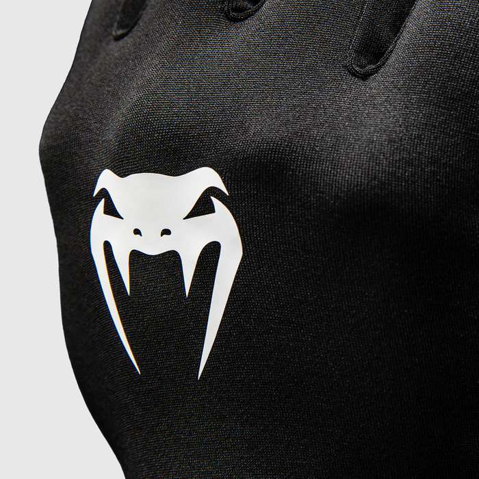 Venum GLOVE LINERS Sis&auml;k&auml;sineet Musta