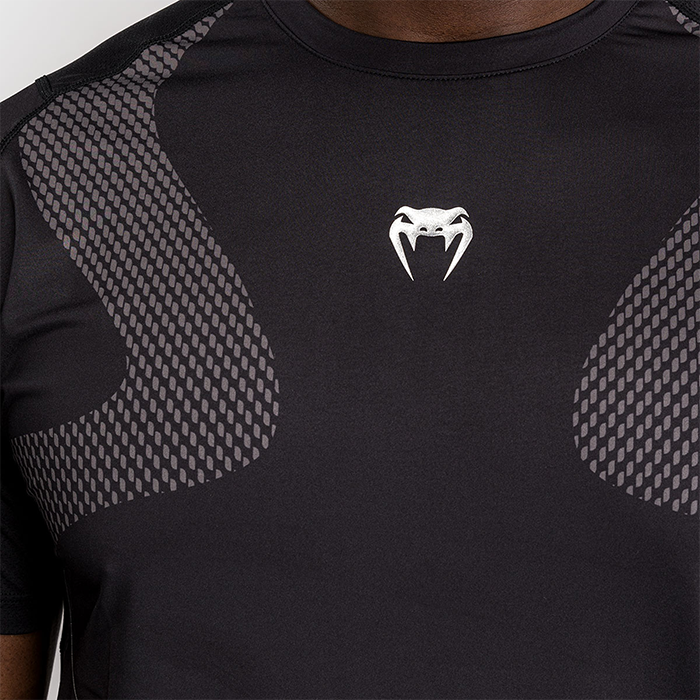Nexus Dry Tech T-paita Musta Hopea