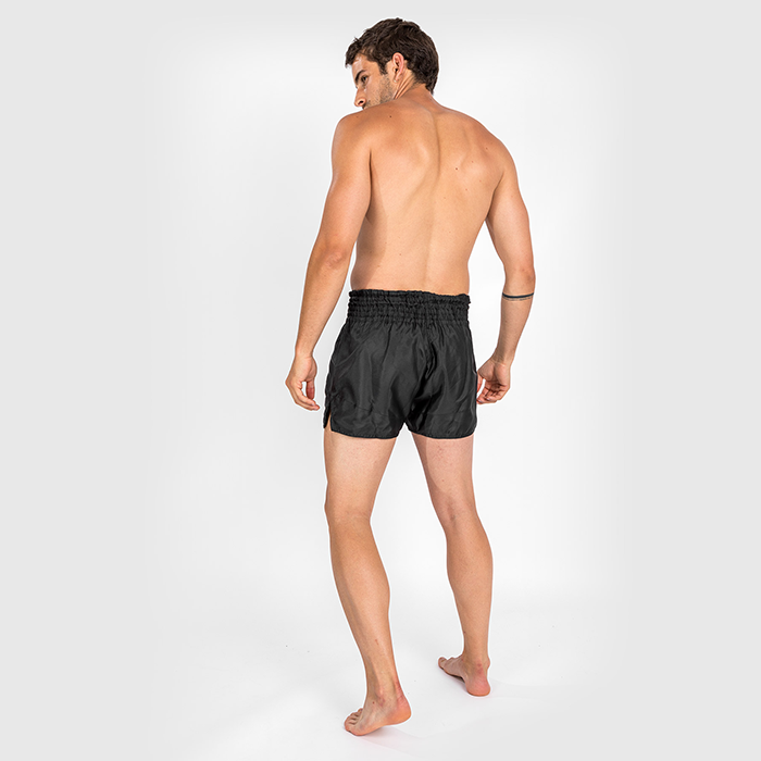 "Classic- Muay Thai -Shortsit, Mustat"