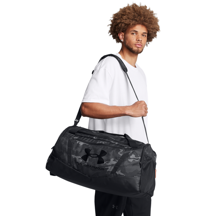 Undeniable 5.0 Duffle Treenikassi Musta M