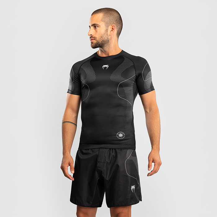 Nexus Rashguard Lyhythihainen Musta Hopea