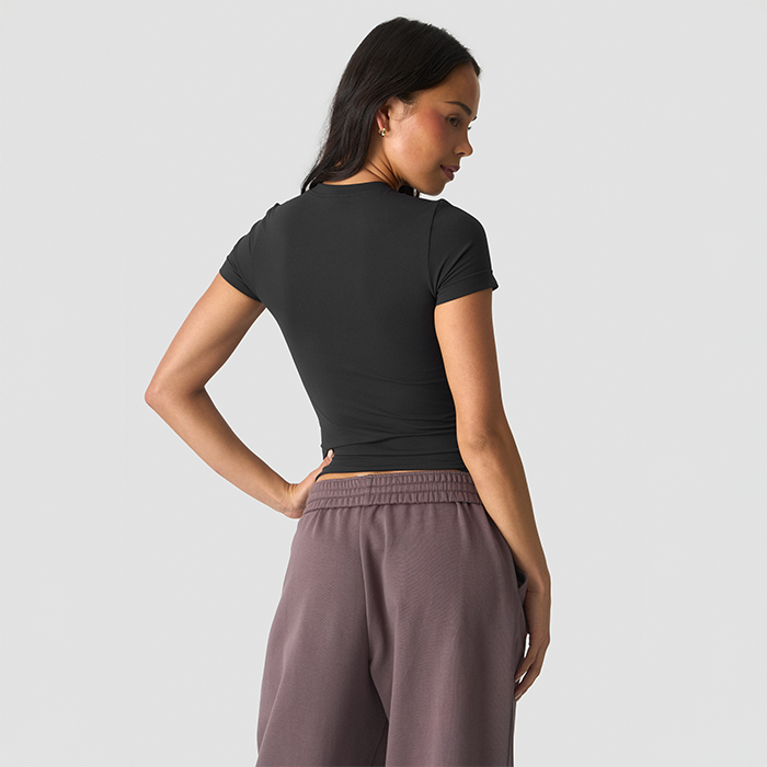 Essence Seamless T-paita Musta