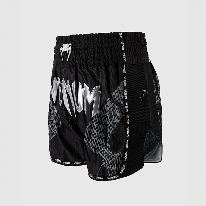 Nexus Muay Thai-Shortsit Musta Hopea