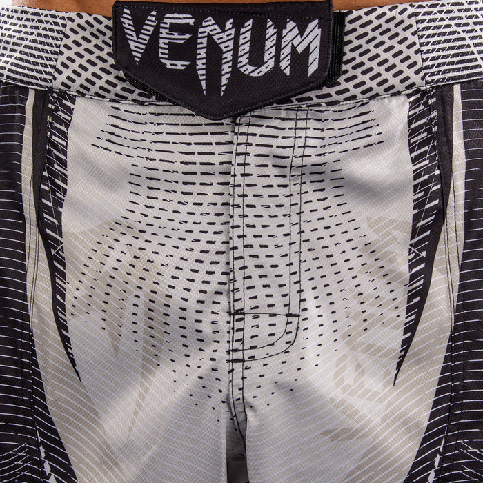 Venum GALACTIC 3.0 Fight Shorts Off-White/Musta