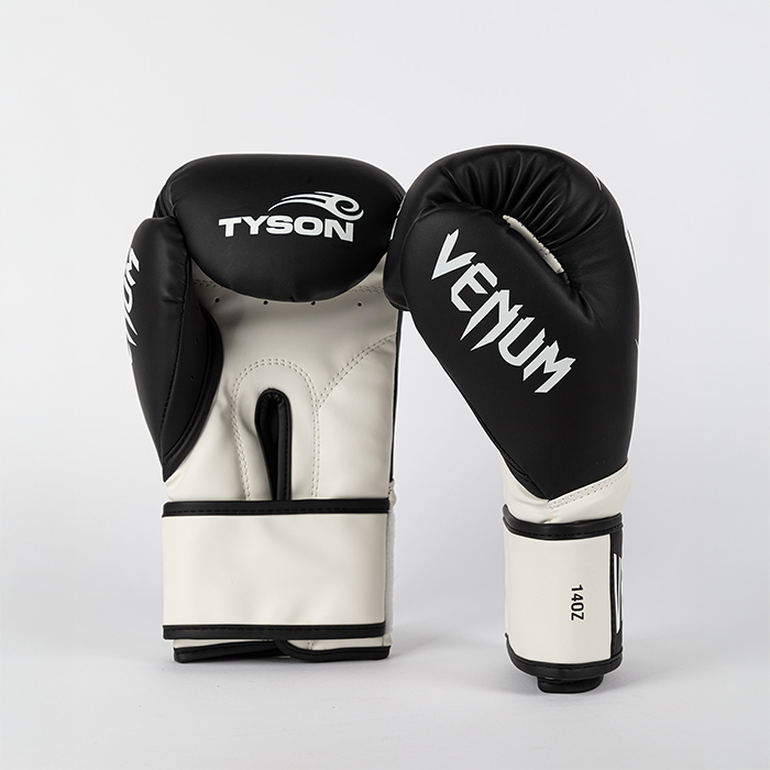 Venum X Mike Tyson Pro Nyrkkeilyhanskat Musta Valkoinen