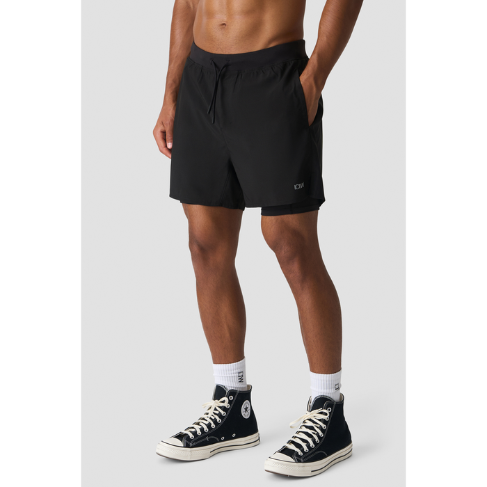 Workout 2-in-1 Shortsit 5 Tuumaa Musta