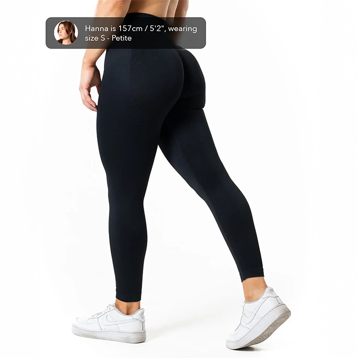 Aura Seamless Scrunch Trikoot Petite Musta