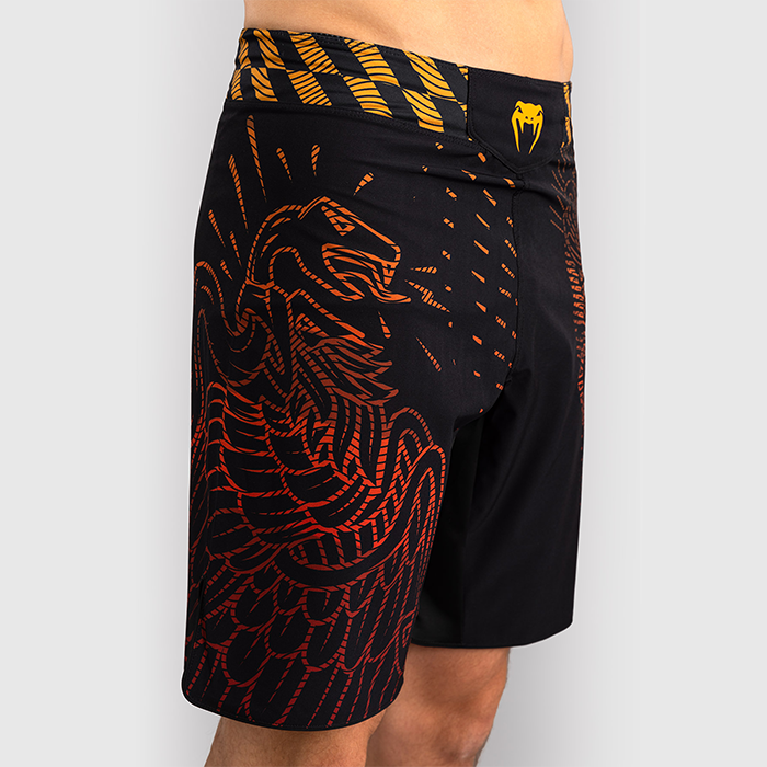 Venum Quetzal Fury Fightshortsit Musta Punainen Oranssi