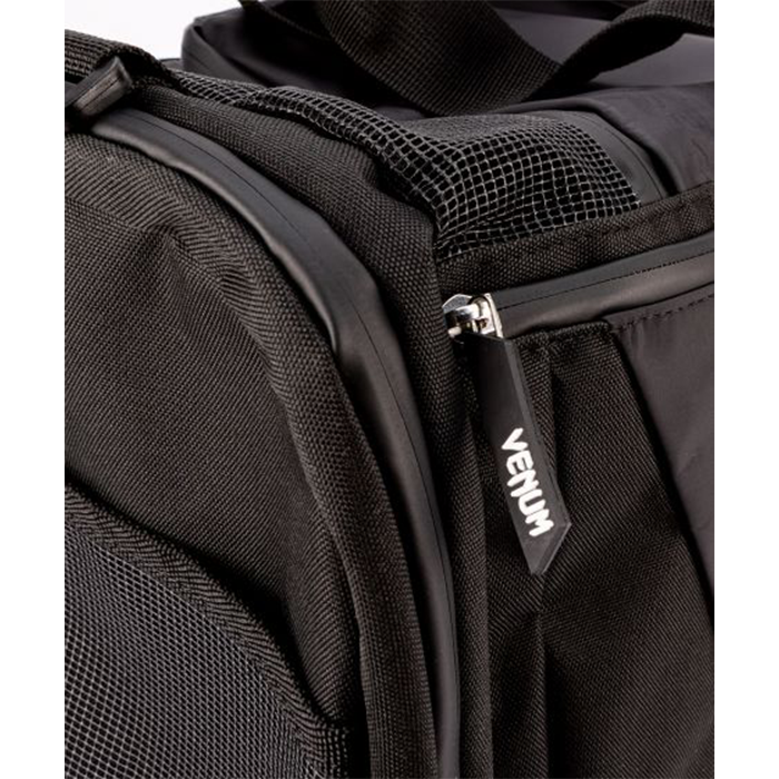Trainer Lite Evo Sports Bag Musta