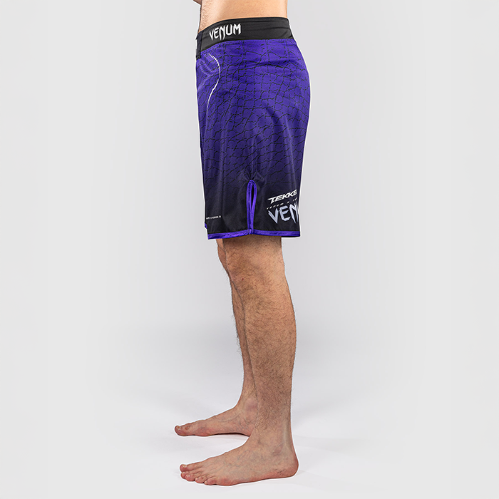 Venum x TEKKEN 8 Fightshortsit Kazuya Musta Lila