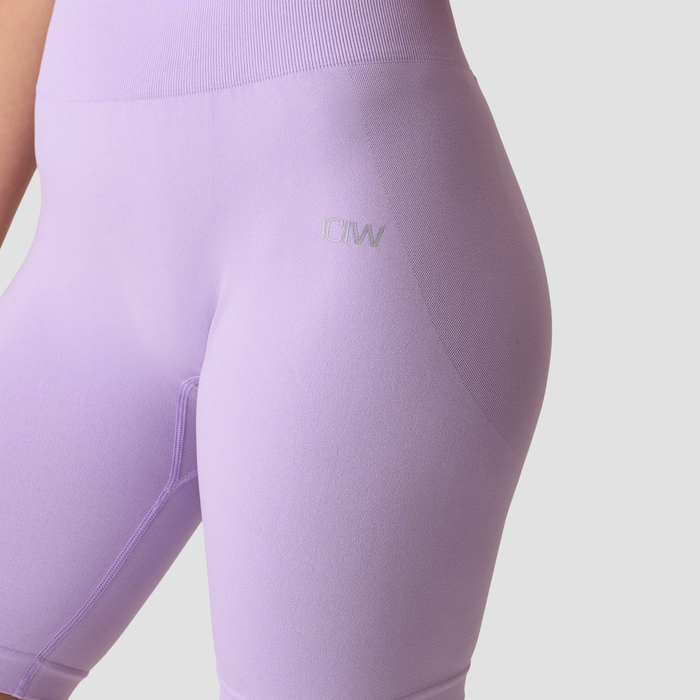 Smooth Seamless Py&ouml;r&auml;ilyshortsit Lila