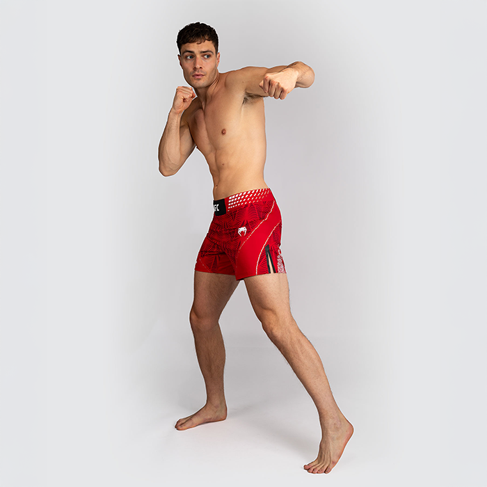 UFC Zenith by Venum Fight Night Fightshortsit Lyhyt malli Punainen