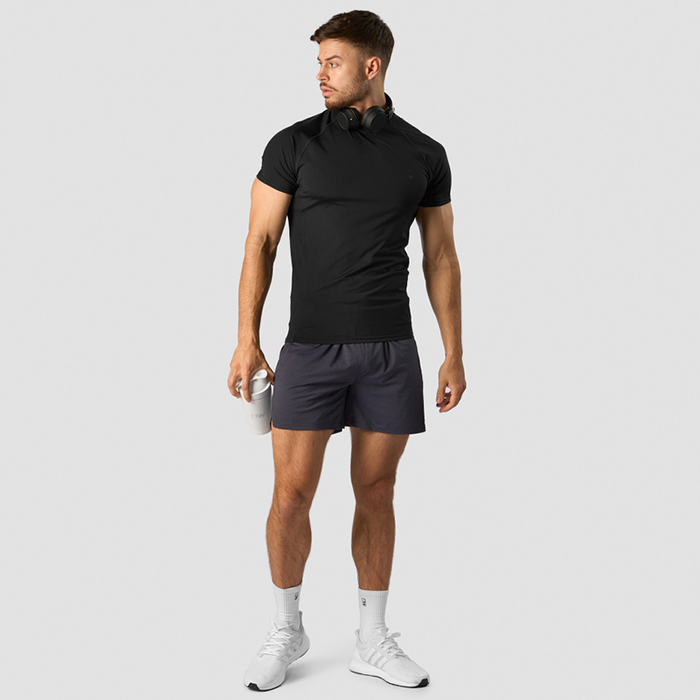 Stride Muscle Fit -t-paita miehille, musta