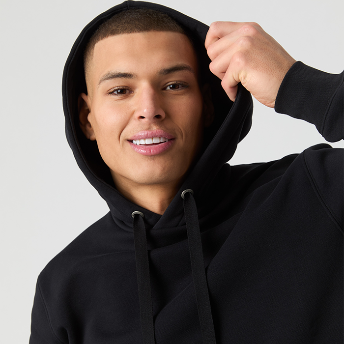Centre Hoodie Musta