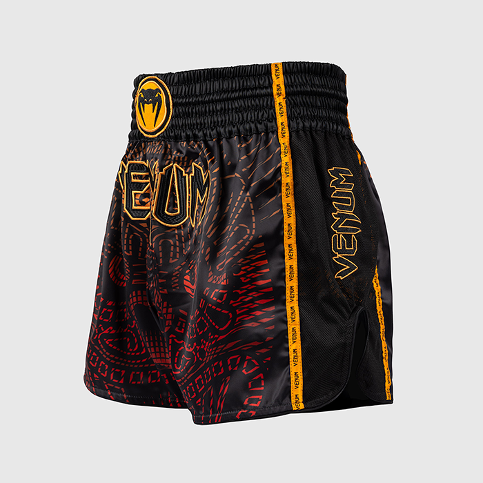 Venum Quetzal Fury Muay Thai Shortsit Musta Punainen Oranssi