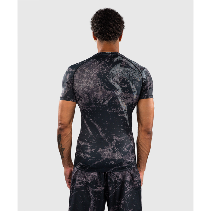 Venum RAGE & WORKOUT lyhythihainen rashguard musta/harmaa