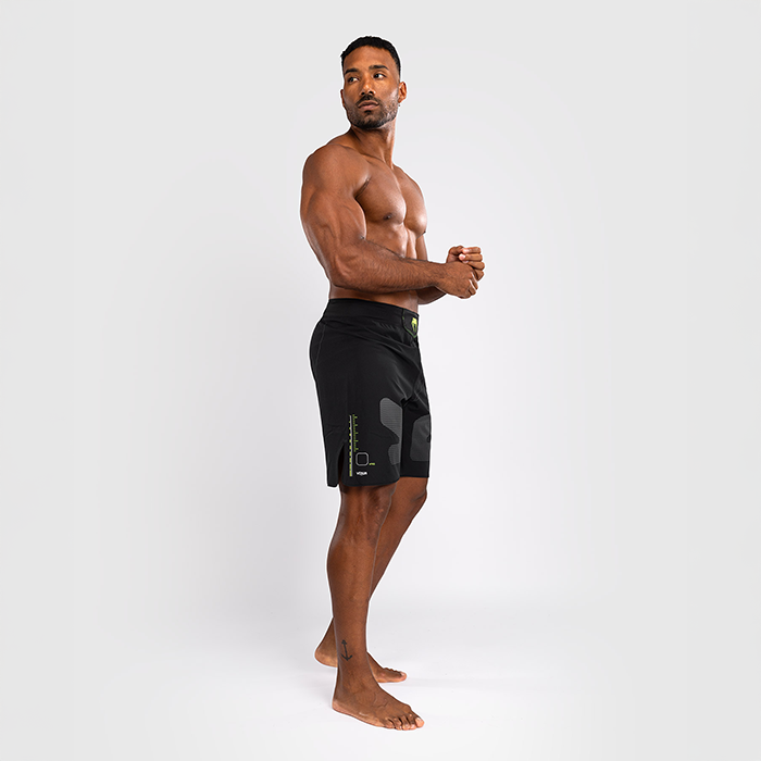 Training Camp 4.0 Fightshorts Musta Vihre&auml;