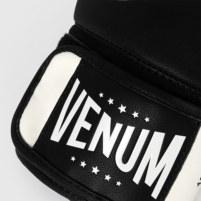 Venum X Mike Tyson Replica Nyrkkeilyhanskat Musta Valkoinen
