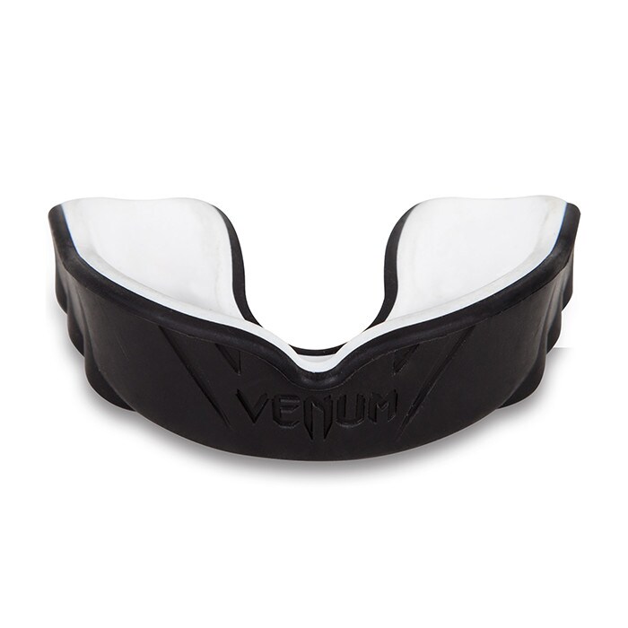 Venum Mouthguard Challenger Black/White