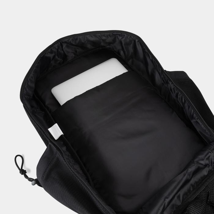 Hero 3.0 Reppu Musta 45 L