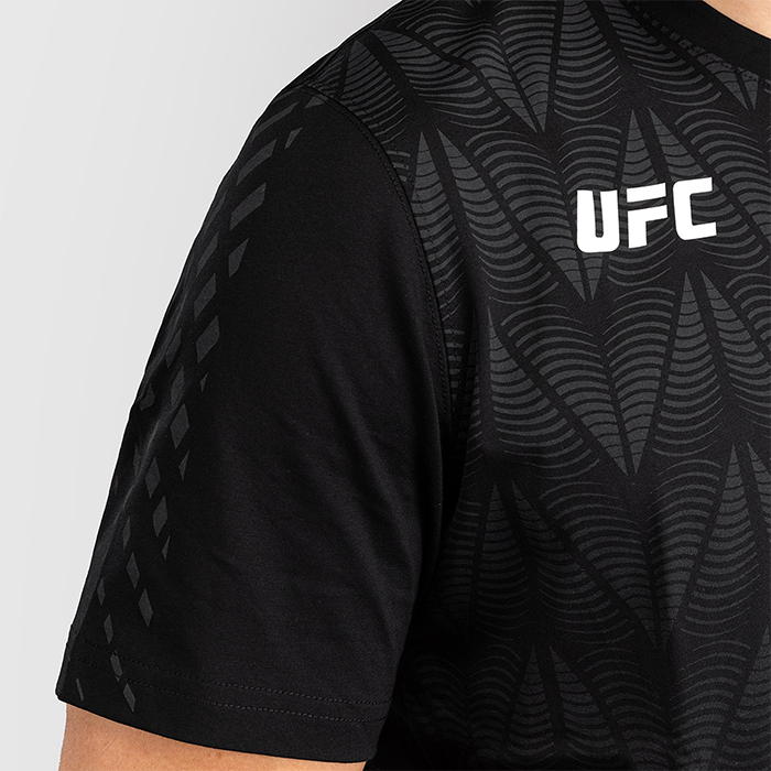 UFC Zenith by Venum Replica T-paita Musta Valkoinen