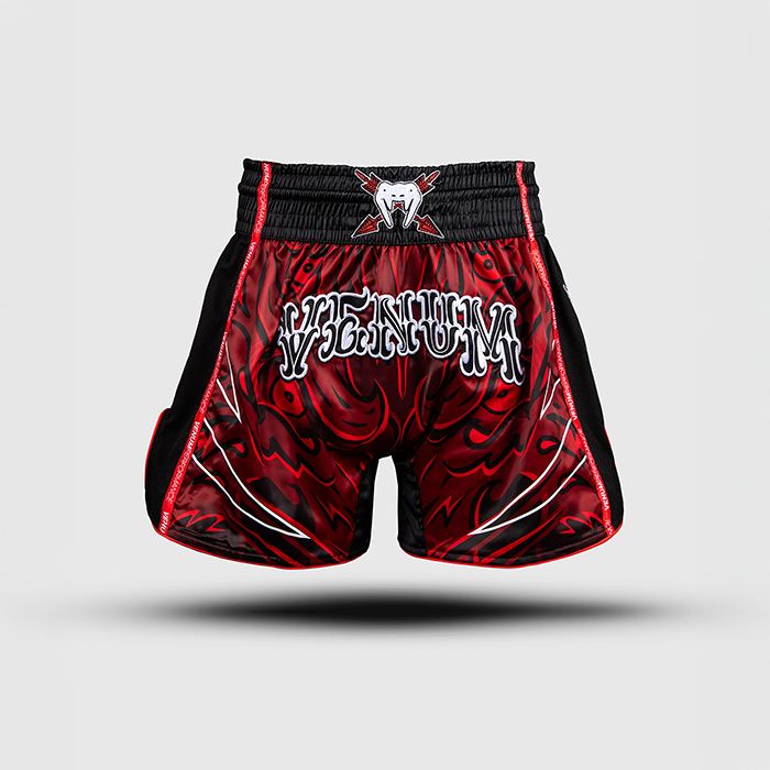 Venum Wolf Atak Muay Thai Shorts Musta Punainen