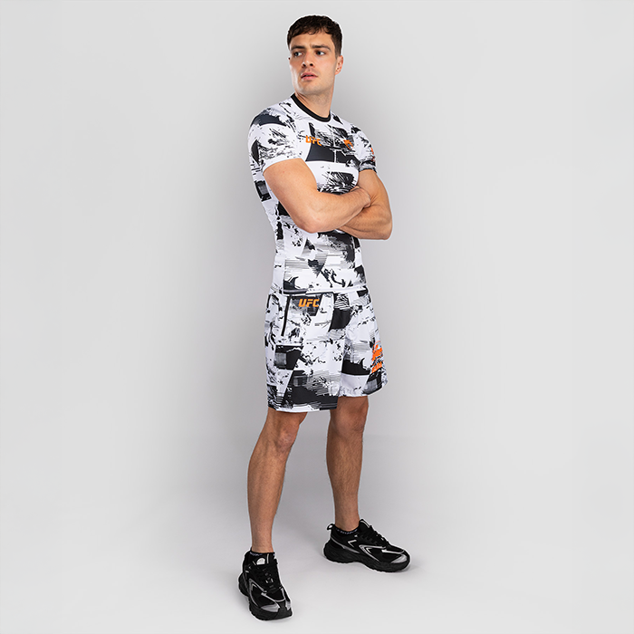 UFC Zenith by Venum Fight Week Rashguard Lyhythihainen Musta Valkoinen Oranssi