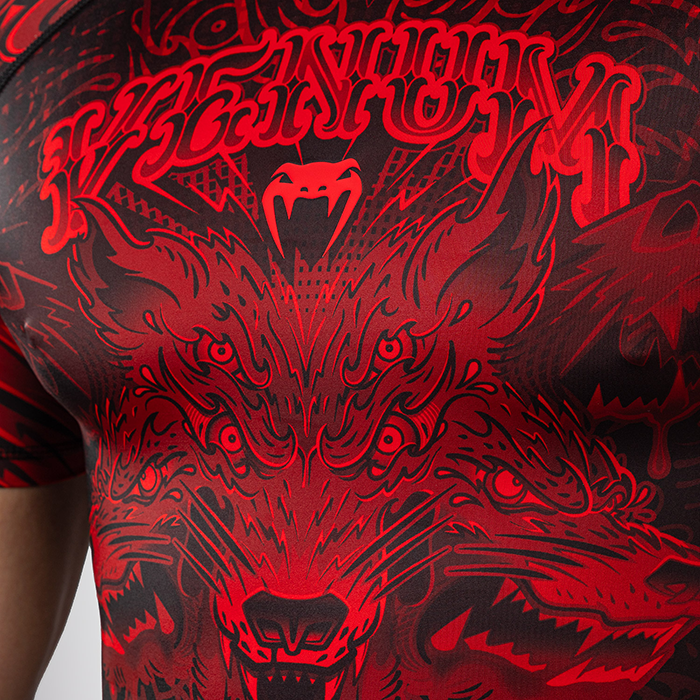 Venum Wolf Atak Rashguard Lyhythihainen Musta Punainen