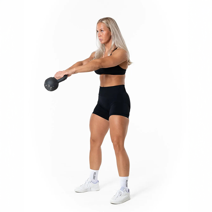 Aura Seamless Scrunch Shorts Musta