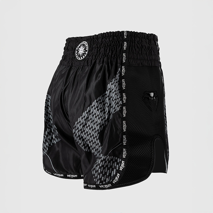 Nexus Muay Thai-Shortsit Musta Hopea