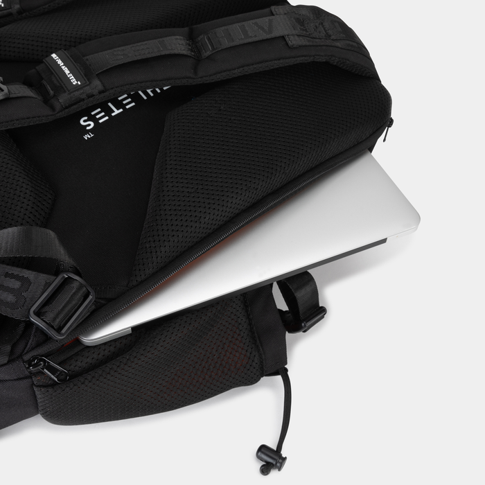 Pro Series Reppu Musta 45 L